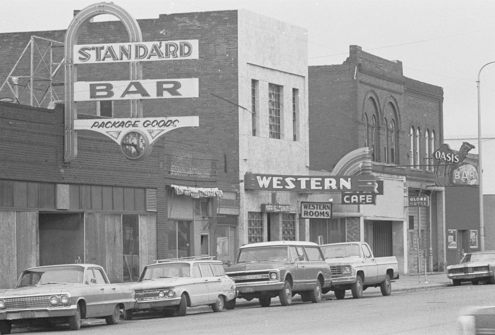 More Minnesota Avenue bars